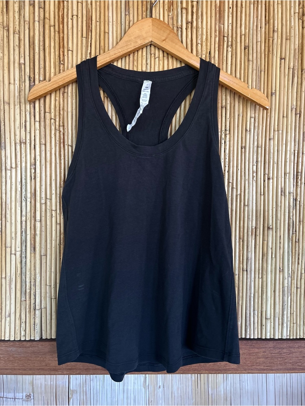 lululemon athletica Black Racerback Tank Top Size 2 Basics Minimalist Workout